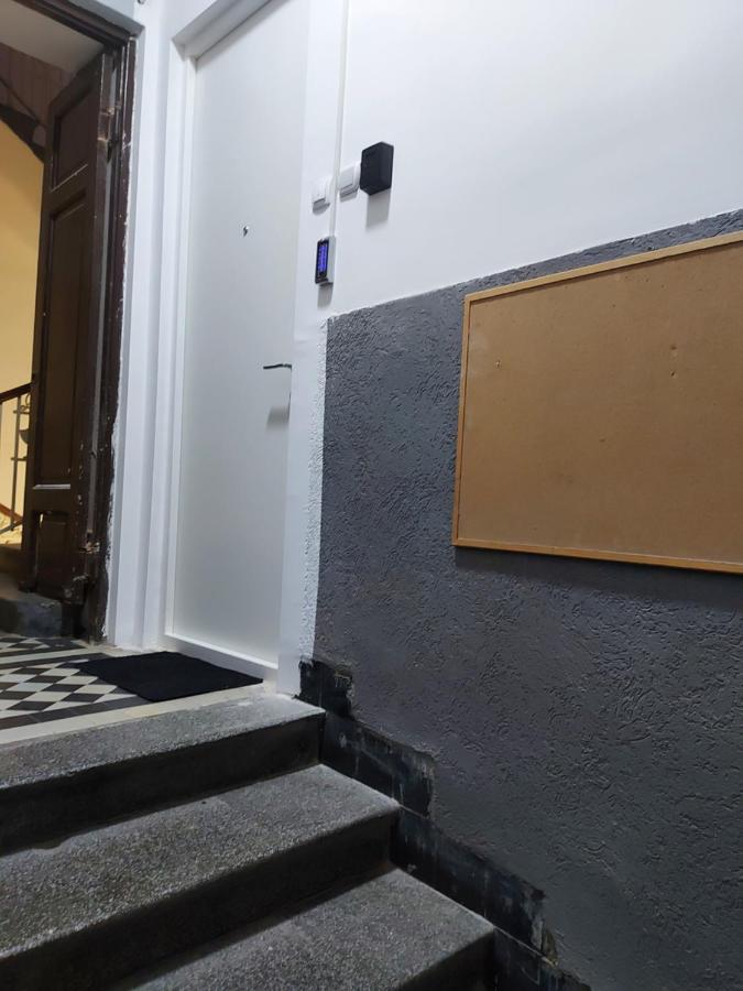 Apartman Mikikiki Belgrad Exterior foto